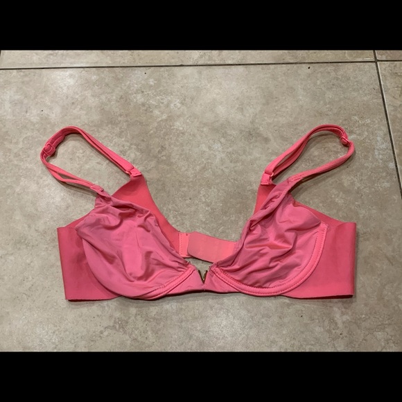 Victoria's Secret Other - Victoria’s Secret plunge bra 32A